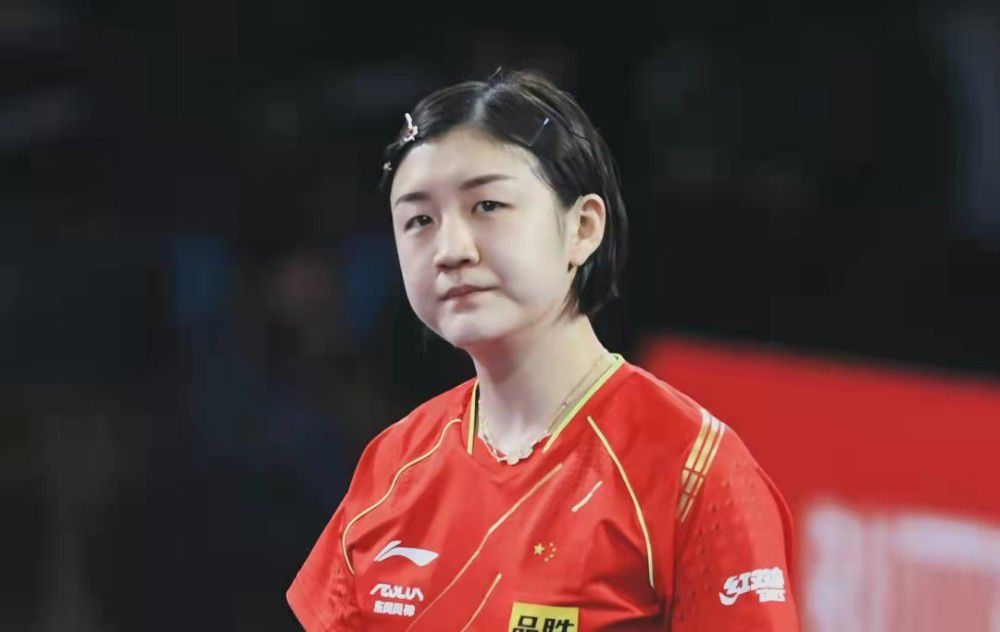 哎呀妈呀，这媒婆妆画的跟鬼似的。
